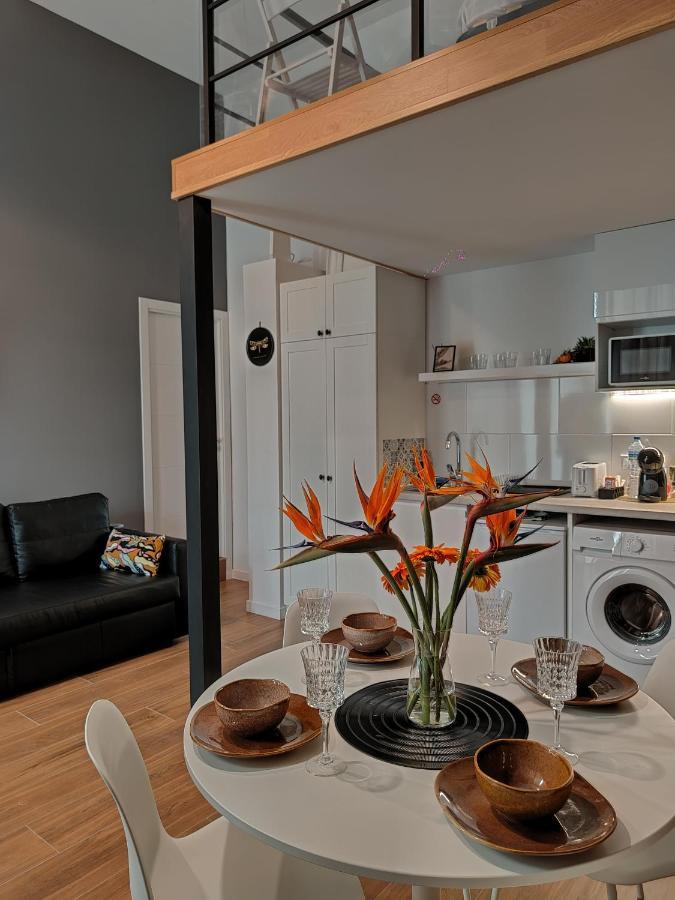 Hlius Brand New Apartments Valencia Luaran gambar