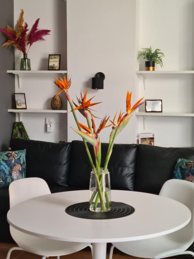 Hlius Brand New Apartments Valencia Luaran gambar